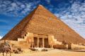 So who actually built the pyramids in Egypt?