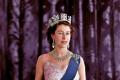 Téma Alžbeta II., Alžbeta I., Kráľovná Viktória Životopis kráľovnej Alžbety 2 v angličtine