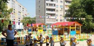 How to conduct morning exercises in the second youngest group of kindergarten